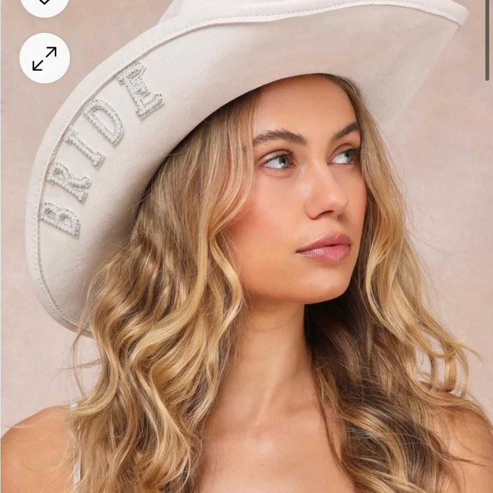 White bridal cowboy hat